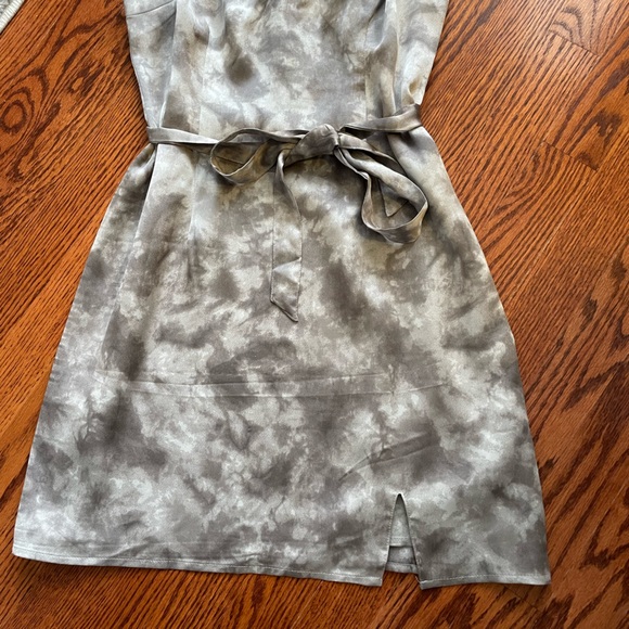 Abercrombie 90s Satin Slip Dress - Picture 3 of 6